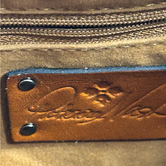 Patricia Nash Blue Leather Croc-Embossed Crossbody Bag Stylish Hardware - Picture 10 of 16